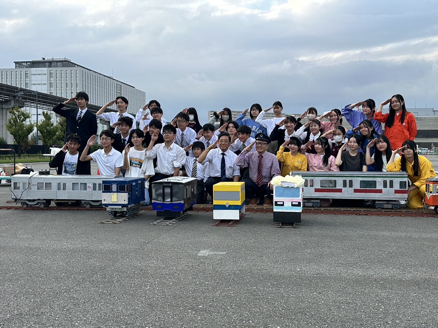 『高校生乗車型ミニ鉄道フェスティバル in 立川立飛』　に参加しました